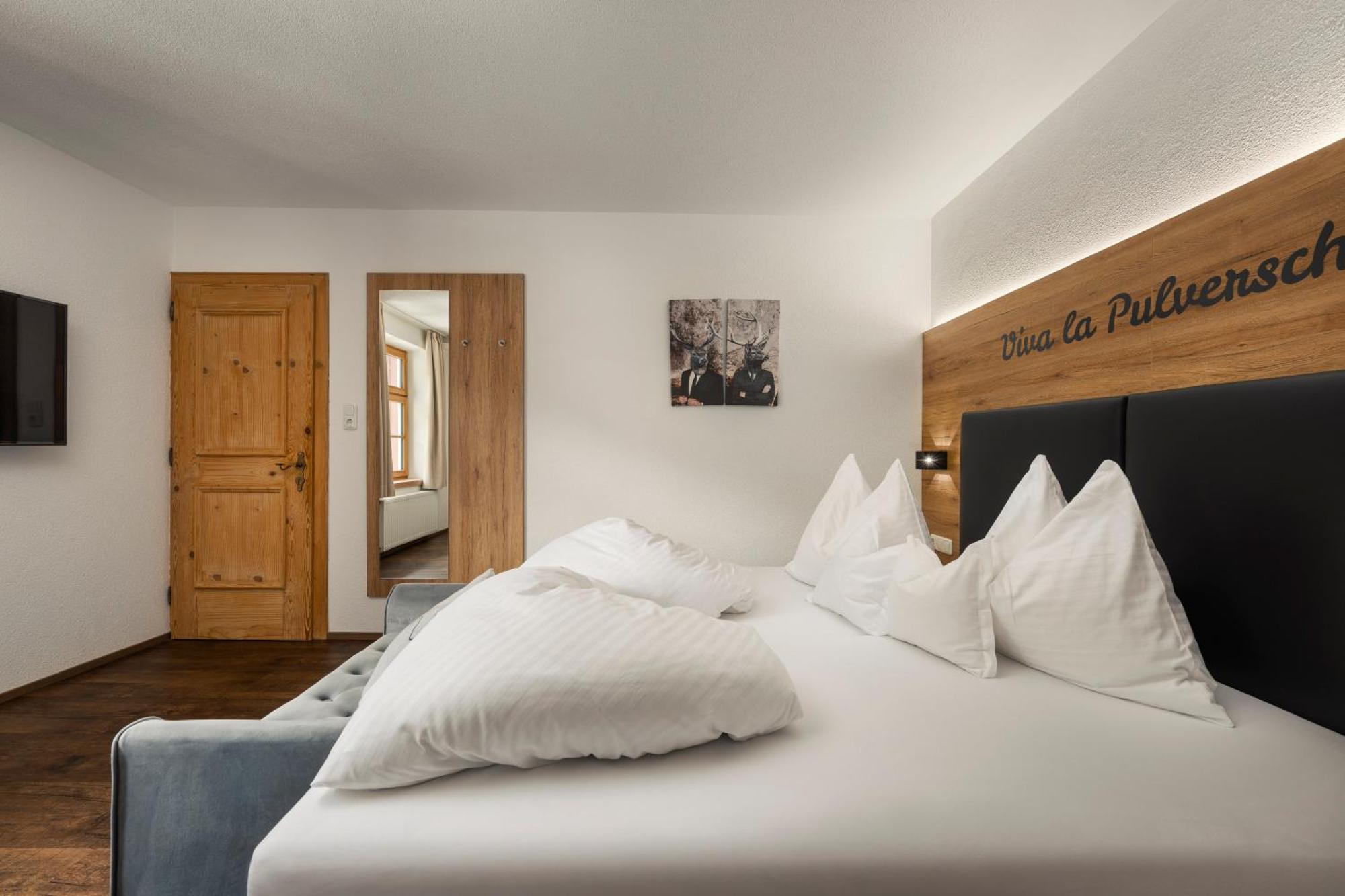 Murr Guest house